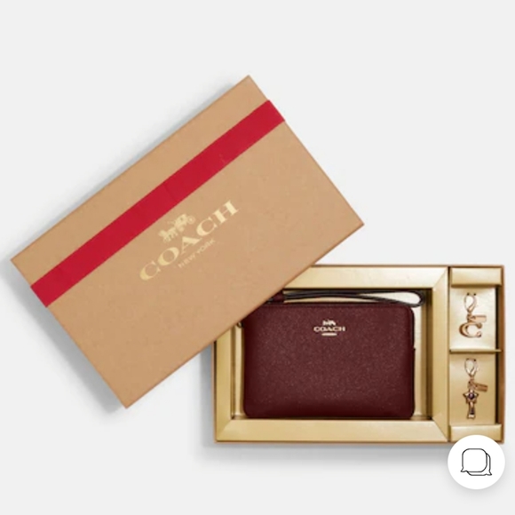 Coach Boxed Leather Corner Zip Wistlet in Gold/ Black Cherry - Picture 4 of 10